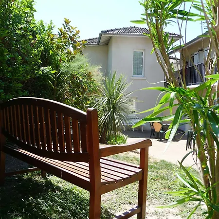 فندق Aubergade 2*